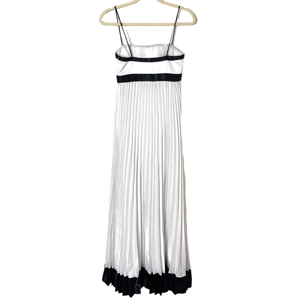 Jessica McClintock for Gunne Sax Size 3 White/Black Pleated Dress - Picture 2 of 11